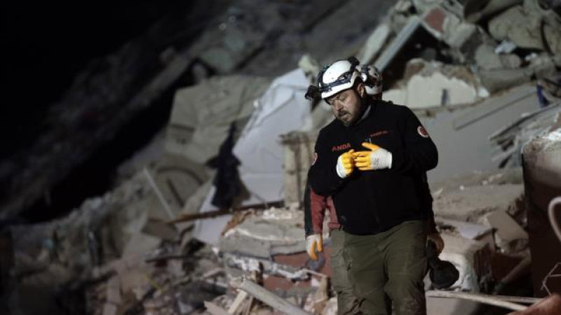 10 ili vuran depremde hayatını kaybedenlerin sayısı 31 bini geçti